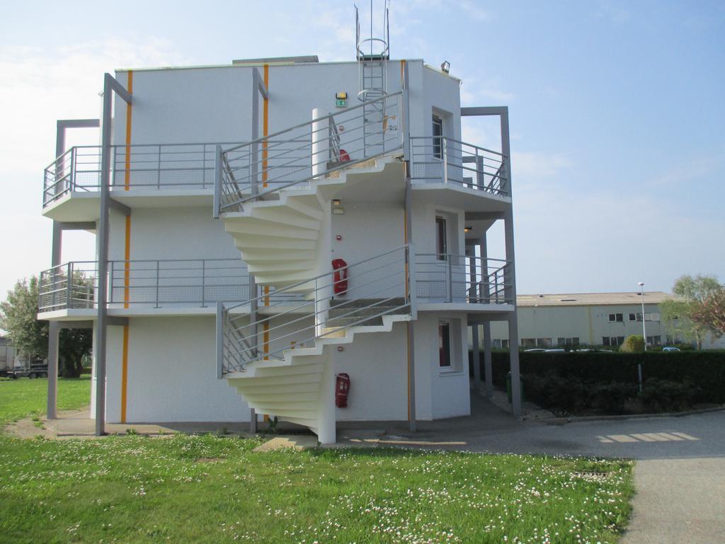 Premiere Classe Cherbourg - Tourlaville Exterior photo